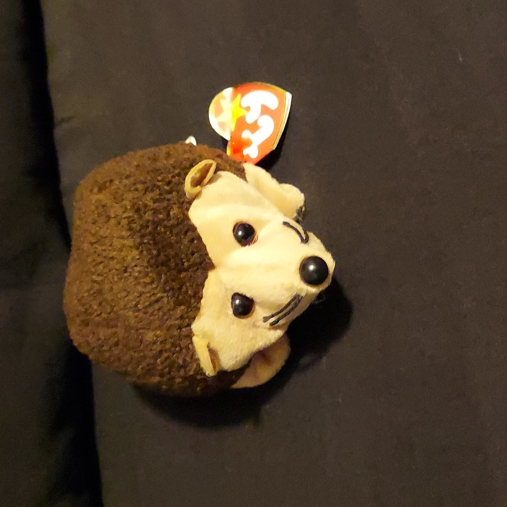 Prickles the hedgehog RARE Beanie baby